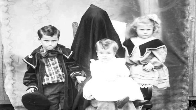 Жуткие фотографии 19 века/"Спрятанная мать" смотреть онлайн