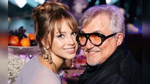 В сети активно обсуждают С КЕМ СЕЙЧАС СПИТ Дмитрий Дибров