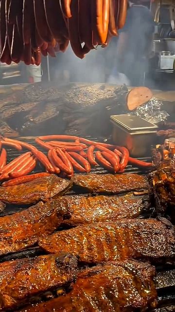 Ставь лайк, если бы хотел там оказаться🥓🥩🍗👍