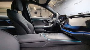 Mercedes-Benz E 300 4MATIC