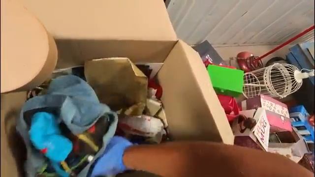 Аукцион контейнеров Сторедж за 423 ( Max Black)