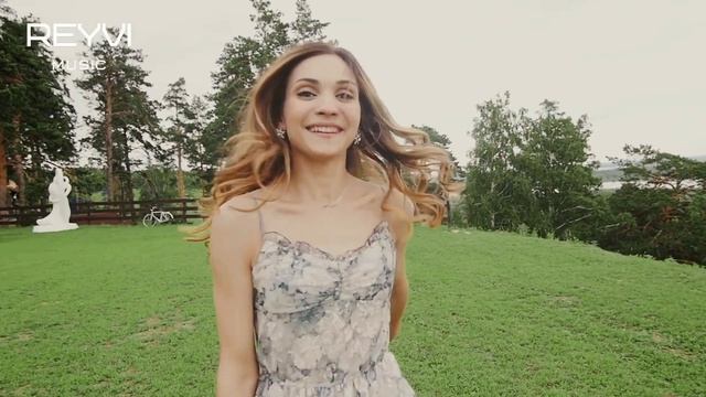 REYVI - Oh Bébé (New Italio Disco) смотреть онлайн