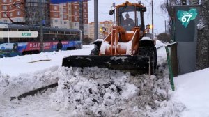430 единиц спецтехники обслуживают смоленские дороги зимой