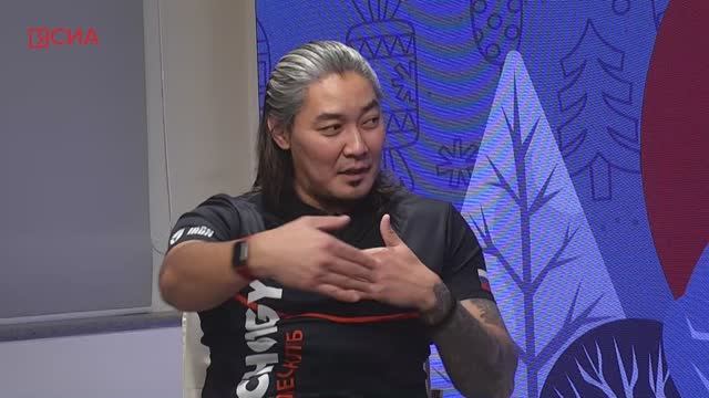 Подкаст «Саша и Даша»: Рудольф Спиридонов — о фитнесе, отцовстве и творчестве смотреть онлайн