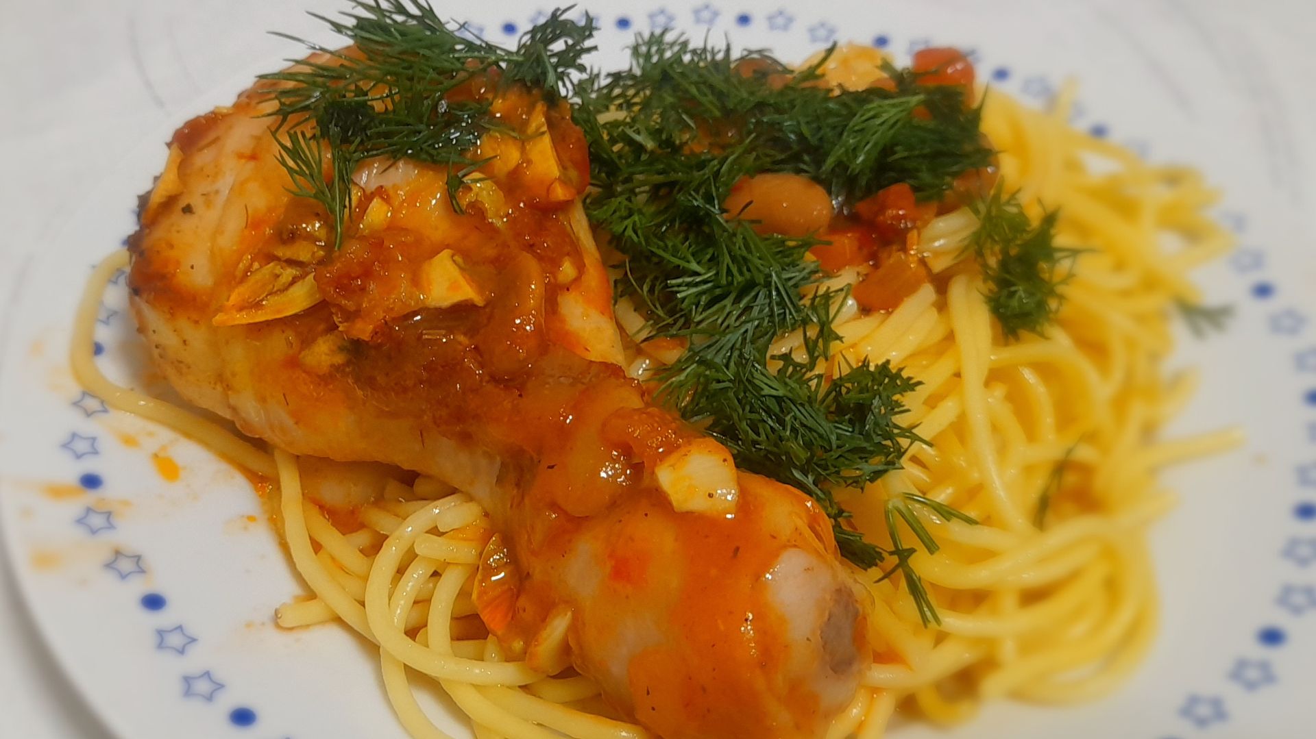 Голени с фасолью в духовке