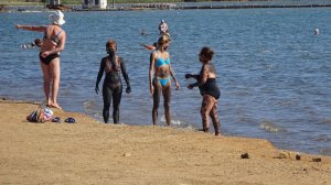 ГОРОД САКИ.  КРЫМ.  СОЛЕНОЕ ГРЯЗЕВОЕ ОЗЕРО.