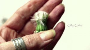 Одуванчики из шёлка.