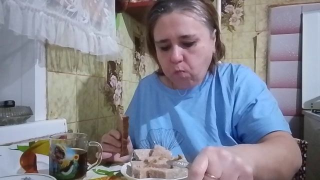 Утренний кофе и завтрак.