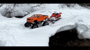 МУЛЬТИК МАШИНКИ ВИДЕО ПРО МАШИНКИ МАШИНА И СНЕГОХОД НА РАДИОУПРАВЛЕНИИ ИГРУШКИ МАШИНКИ
