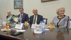 Анатолий Широков поздравил с днем образования Колымы заслуженных жителей региона