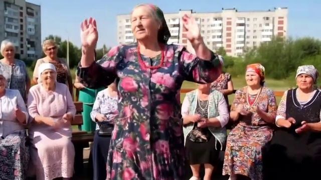 Как поднять бабла. Новый мем с бабкой.