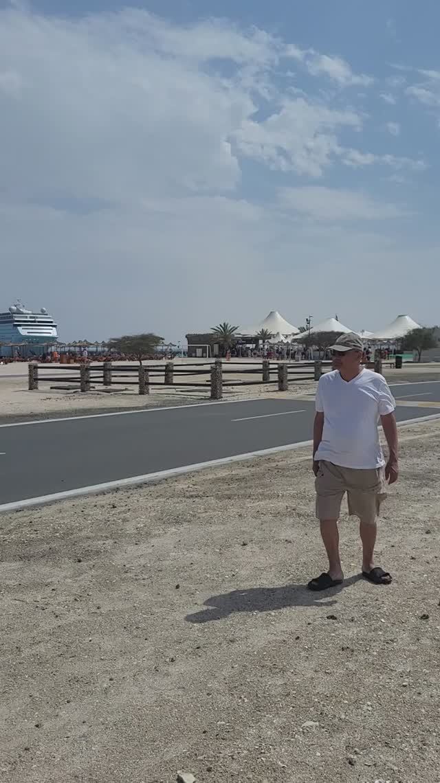 Круиз Персидский залив Остров Сир Бин Яз  #путешествие #круиз #семья #саяхат #демалыс #отдых #отпуск