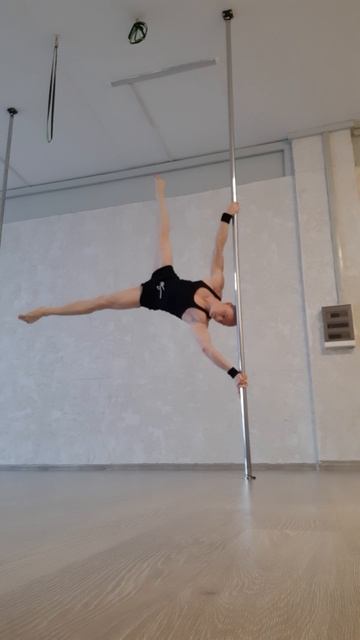 Х-флаг (Александр Странник https://vk.com/far_familiar)