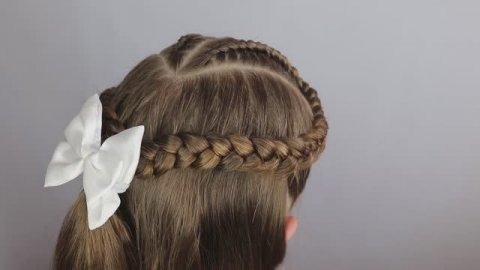 Красивая прическа на длинные волосы - сердце