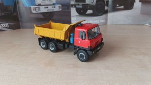 Обзор модели Tatra-815 s1, масштаб 1:43, "AVD-models".