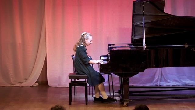 15 А. Корепанов «Осеннее настроение», исп. Григорьева Екатерина (Матвеева Т.Г.) смотреть онлайн