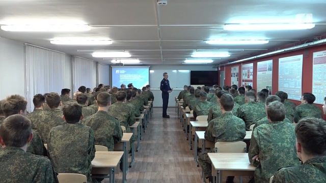 Студентов в Ярославле стали учить правилам поведения при атаках БПЛА