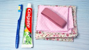 Остались небольшие отрезки ткани, шьем полезную вещь