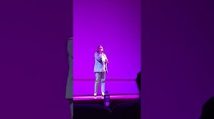 «Улыбайся»