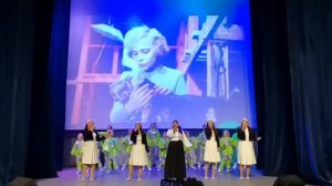 Вокальный ансамбль "Затейницы" - "Крылатые качели"