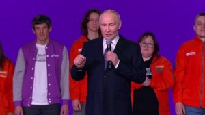 «Герои без границ — это сердце России!»: Путин наградил Анну, бросившую всё ради Чёрного моря