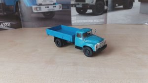 Обзор модели Зил-130, масштаб 1:43, "Автоистория".