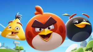 играю в разные игры Angry Birds
