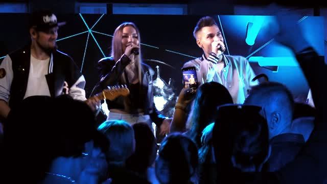 ВИА "Друзья" 05.10.25 Девушки как звёзды - А.Губин