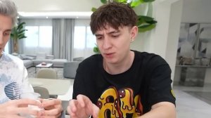 БЕЛАЯ ЕДА vs ЧЕРНАЯ ЕДА Челлендж !