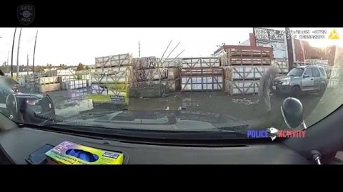 Полицейские Сиэтла застрелили мужчину, вооруженного пистолетом