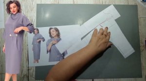 Моделирование. Платье деловое с интересным воротником. Выкройка № 1886.