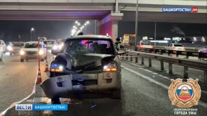 Переходил дорогу в неположенном месте: в Уфе возле остановки «Мелькомбинат» насмерть сбили пешехода