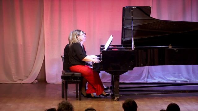 18 К. Сен-Санс, «Аквариум» из цикла «Карнавал животных», исп. форт, квартет «Гармония» смотреть онлайн