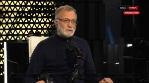 Зеленский уже снял штаны, подготовил попу и ждёт