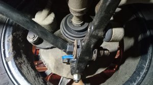 Замена рычага и растяжки Лада Гранта