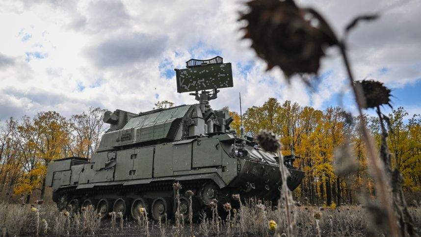 Тор-М2 прикрыл тыл российских войск от дронов ВСУ. Лучшее видео из зоны СВО