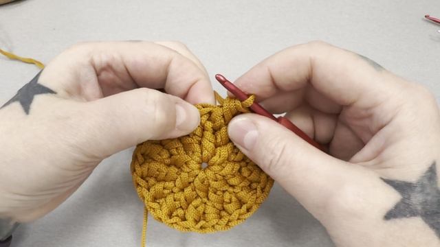 Круг узором кожа дракона (шишечки) смотреть онлайн