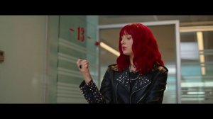 Разговор начальника с подчинённой