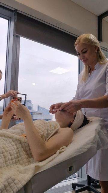 Мне доверяют блогеры звезды и Celebrity. 
тг: Cosmetologist_Horina