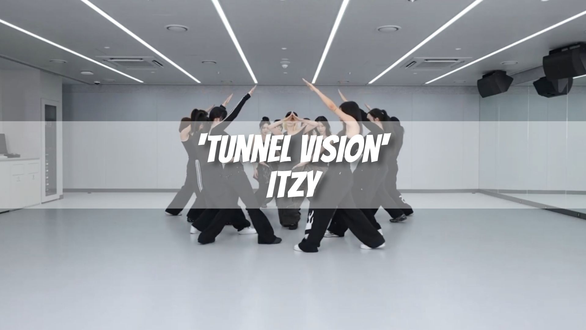 ITZY- 'Tunnel Vision' Dance Practice MIRRORED