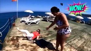 "СМЕХ И ВЕСЕЛЬЕ: СМЕШНЫЕ ВИДЕО И ЛУЧШИЕ ПРИКОЛЫ"