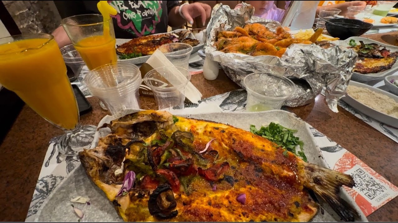 ‼️ПОУЖИНАЛИ В ГОРОДЕ за 60$😱 Ресторан Морепродуктов в Хургаде!🍤🦑🍲 XANADU MAKADI BAY 5*