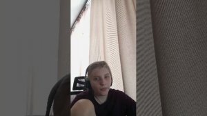 Всем привет! Меня зовут сибирячка. Я хочу постримить так как меня не было давно! удачного просмотра)