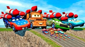 Я поставил РАКЕТЫ на Молнию Маквин и его друзей! Кто переживет спуск!