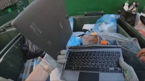 Как_я_зарабатываю_лазая_по_мусоркам_Краснодара_Dumpster_Diving_RUSSIA39