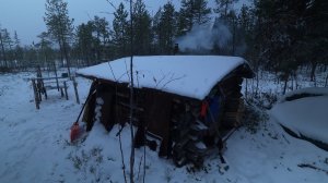 ЖИВУ В ИЗБЕ. ПЕРВЫЙ ЛЁД. ТАК Я ЕЩЁ НЕ РЫБАЧИЛ. ЗИМНЯЯ РЫБАЛКА 2025-2026