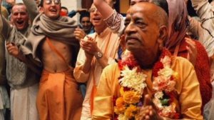 Лекция Шрилы Прабхупады 04.12.1973, Лос-Анжелес. ШБ 1.15.25-26. Варнашрама.