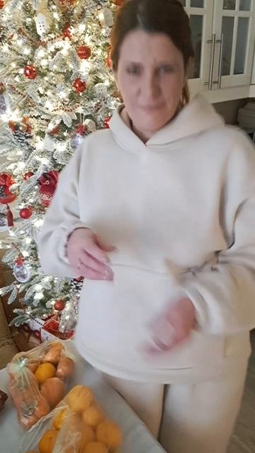 Новый год близко.  Разминка смотреть онлайн