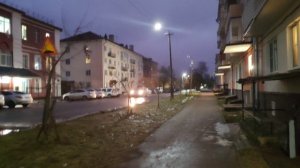 Заплатила налог. Закупилась в концелярском магазине. Купила на холодец.