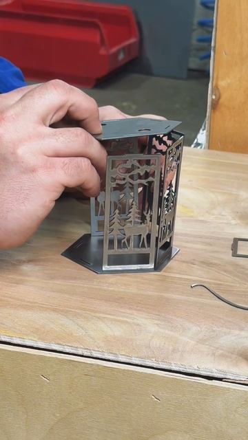 Лазерные станки с ЧПУ. Светильник из металла. Savinsname смотреть онлайн